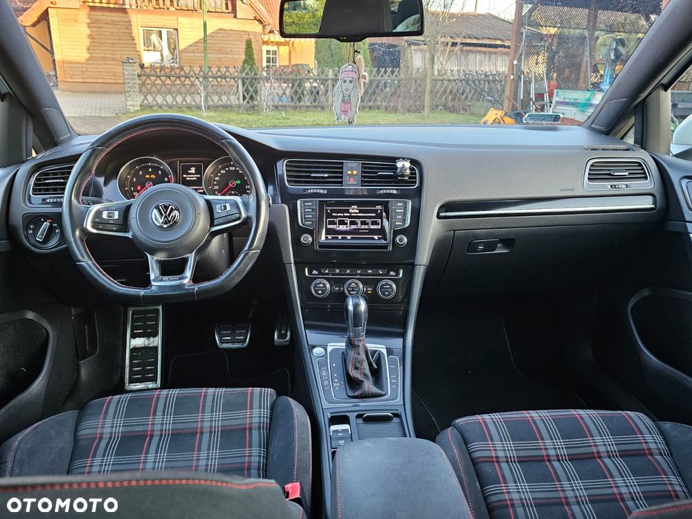 Volkswagen Golf 2.0 TSI BMT GTI DSG - 4