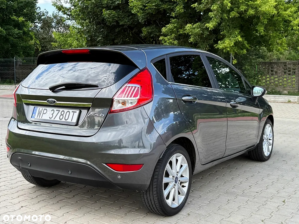 Ford Fiesta 1.5 TDCi Titanium - 13