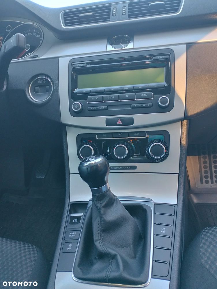 Volkswagen Passat 1.4 TSI Highline BlueMotion Technology - 7