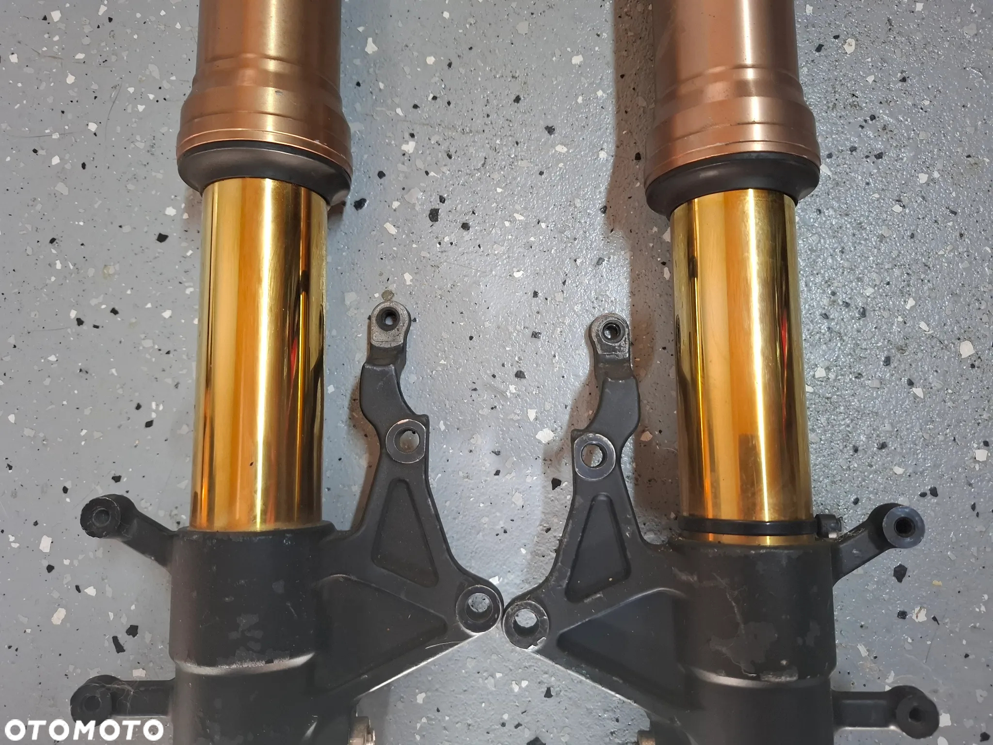 Suzuki GSXR 1000 K1 K2 lagi laga amortyzator Ohlins - 3