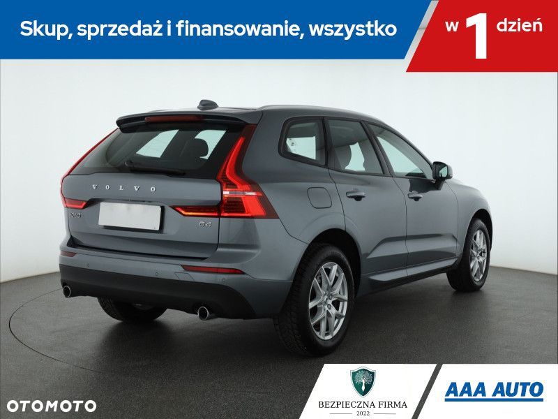 Volvo XC 60 - 6