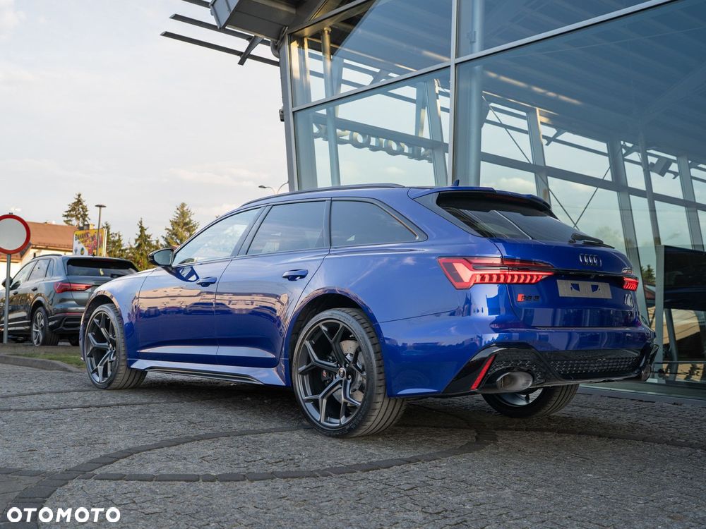 Audi RS6 Avant - 3