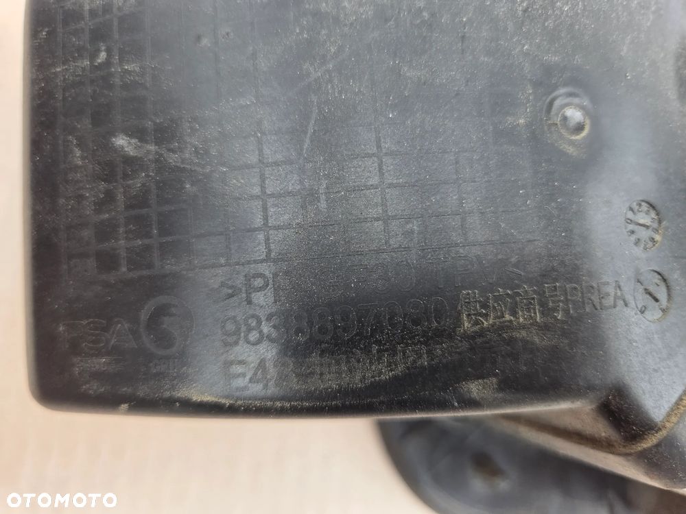 Klapka wlewu paliwa Citroen C5X 1.6 Hybryda  9838897080 - 7