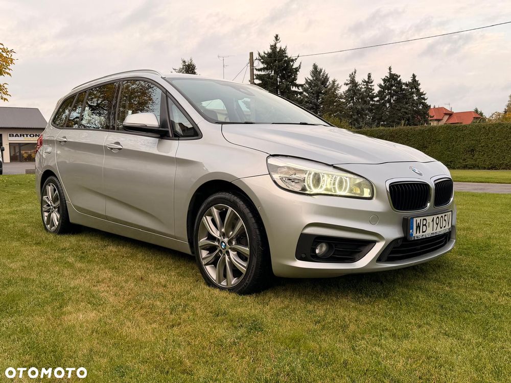 BMW Seria 2 218d - 2
