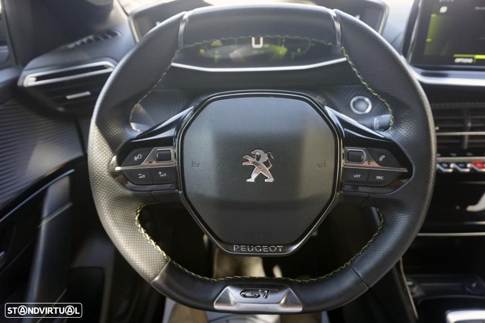 Peugeot 208 1.2 PureTech GT - 8