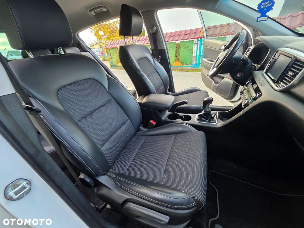 Kia Sportage 1.6 CRDI 2WD Eco-Dynamics+ (48V M-H) VISION - 13