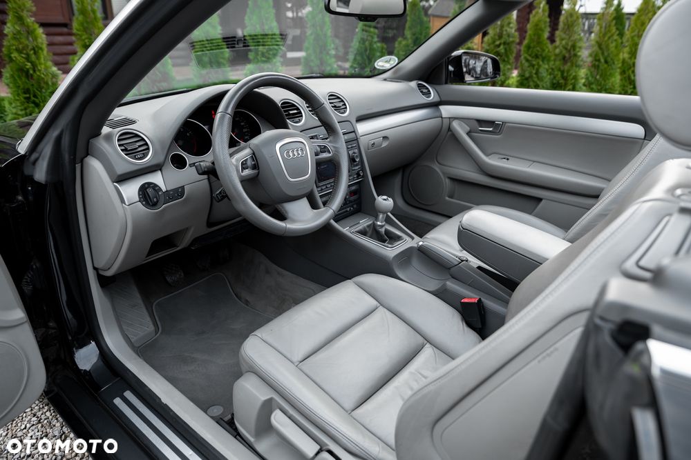 Audi A4 Cabrio 1.8 T - 14