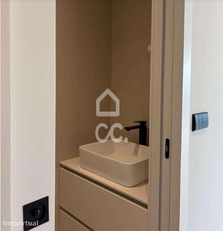 Apartamento de T3 Gondomar com varanda e elevador - Grande imagem: 4/29