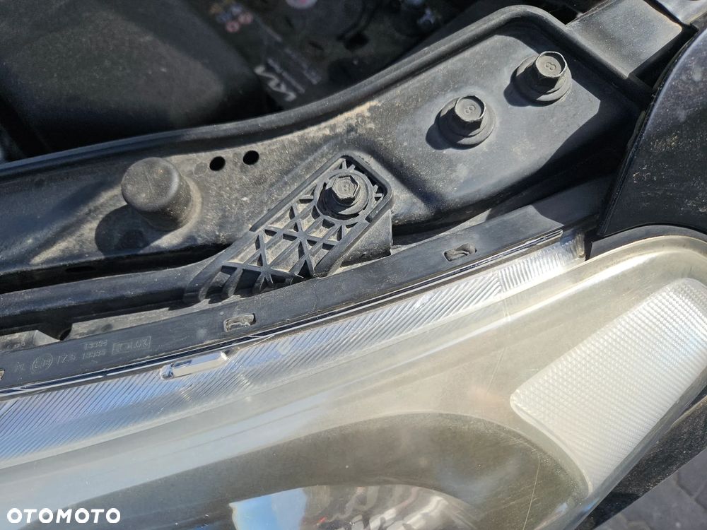 Lampa lewa przód przednia LED soczewka Kia Soul I Lift 2013r oryginalna Europa - 3