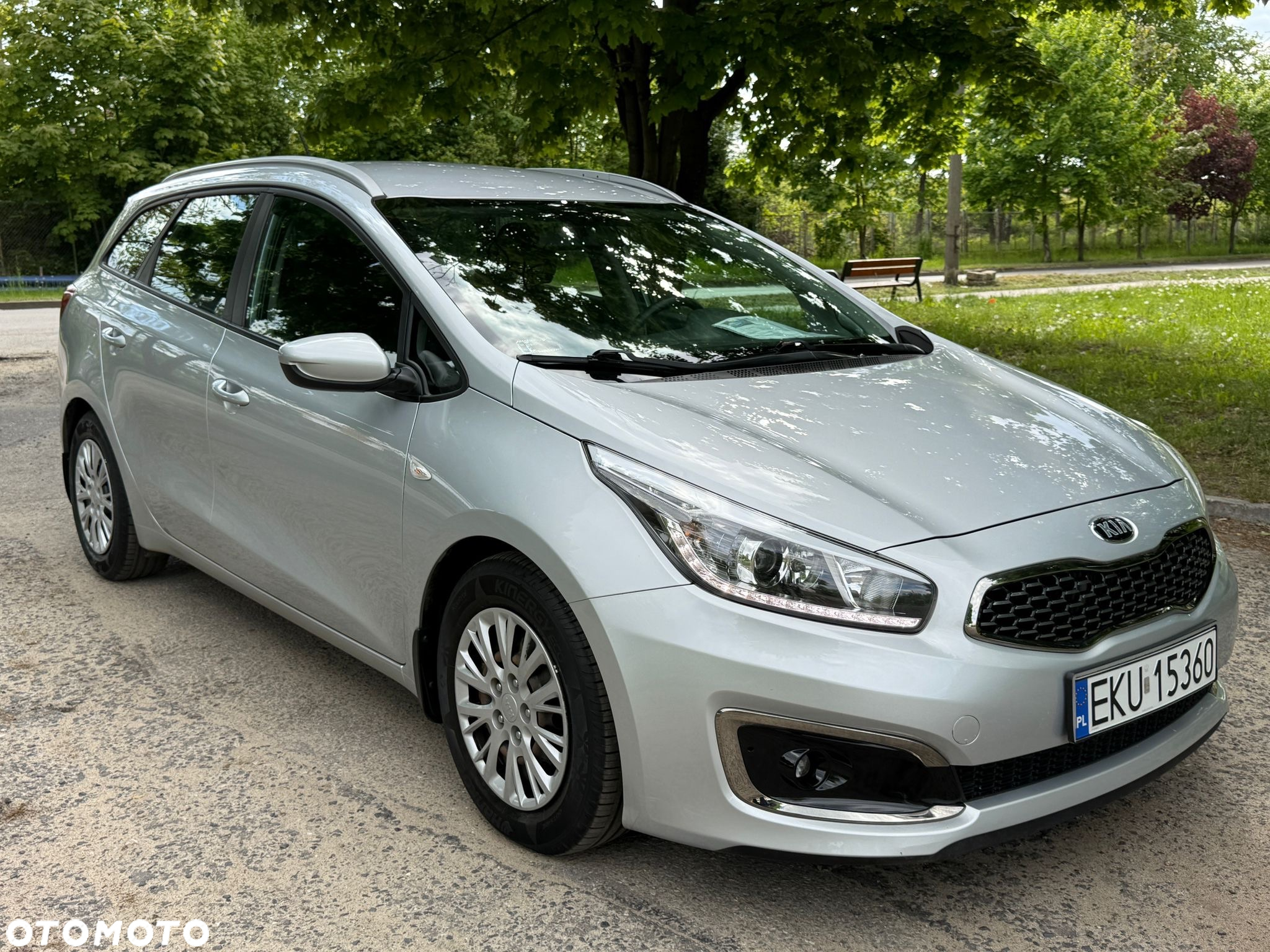 Kia Ceed Cee'd 1.4 CRDi S - 8