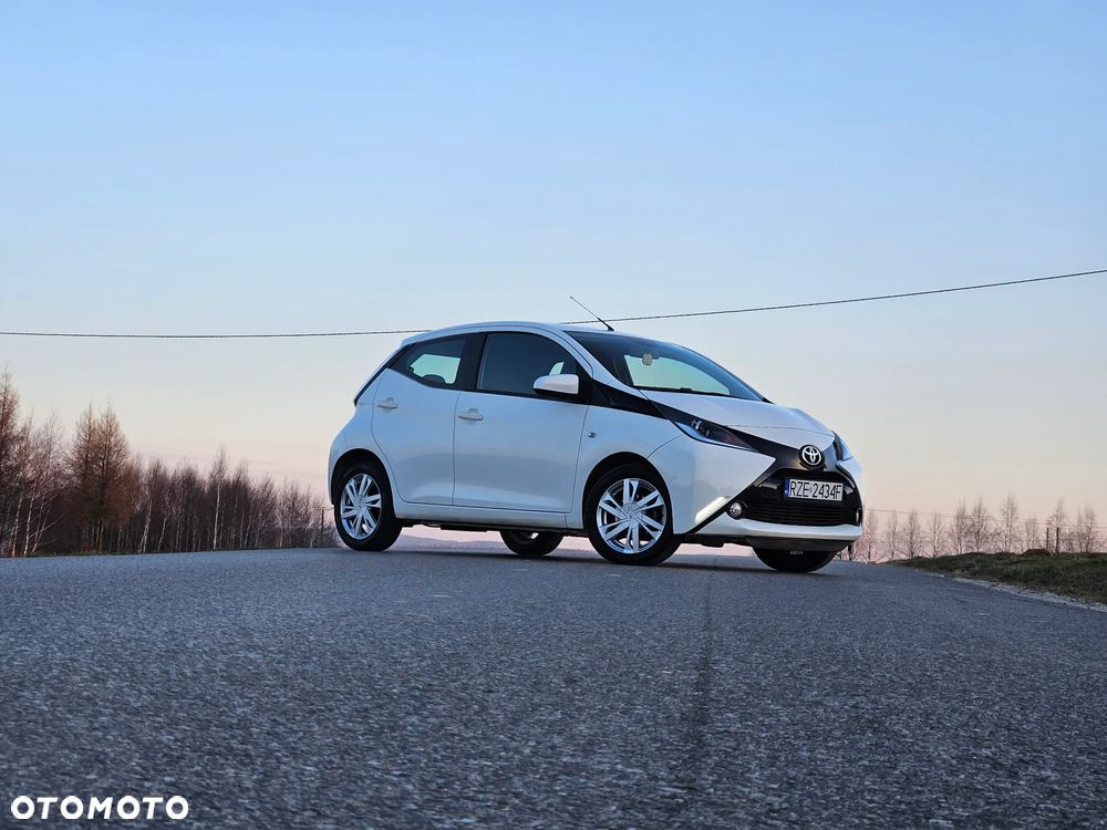 Toyota Aygo City - 13