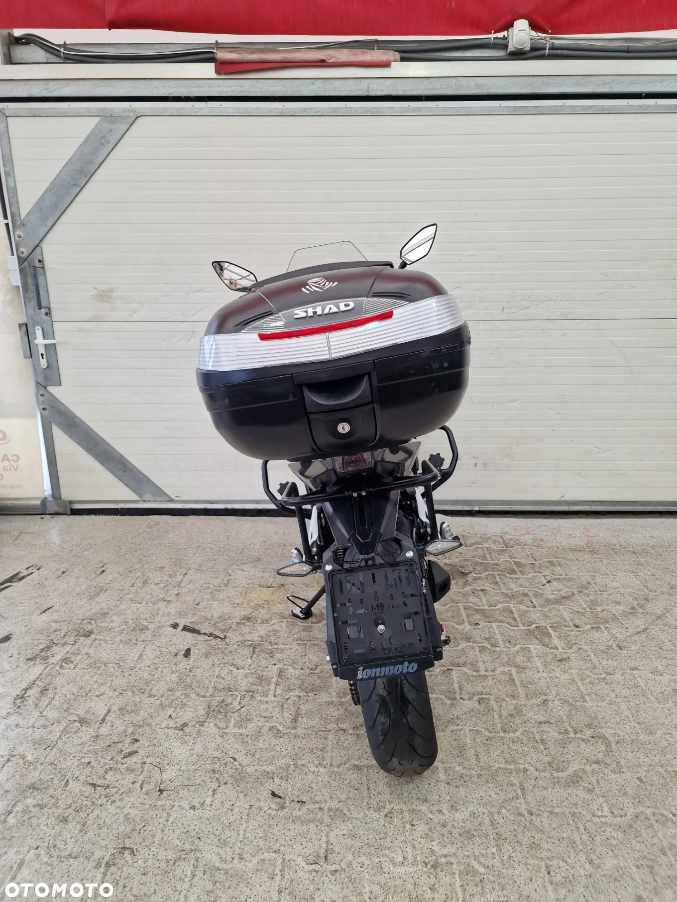 CFMoto MT - 18