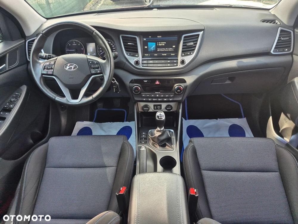 Hyundai Tucson blue 1.7 CRDi 2WD Style - 17