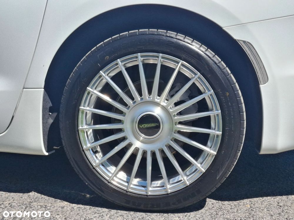 Chrysler Pacifica - 21