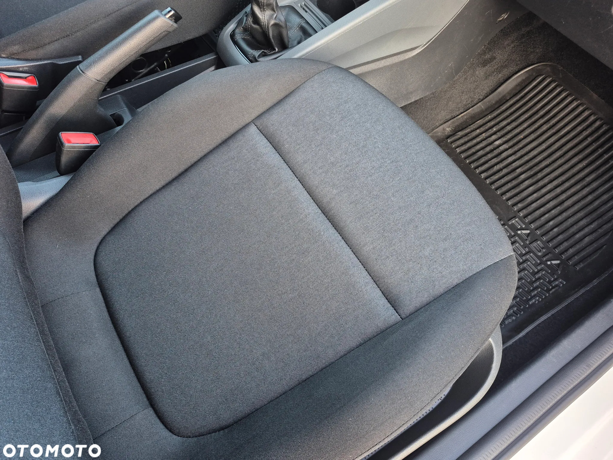 Skoda Fabia 1.0 Ambition - 26