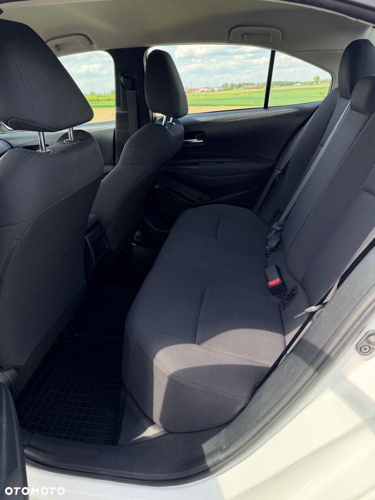Toyota Corolla 1.6 Comfort - 12
