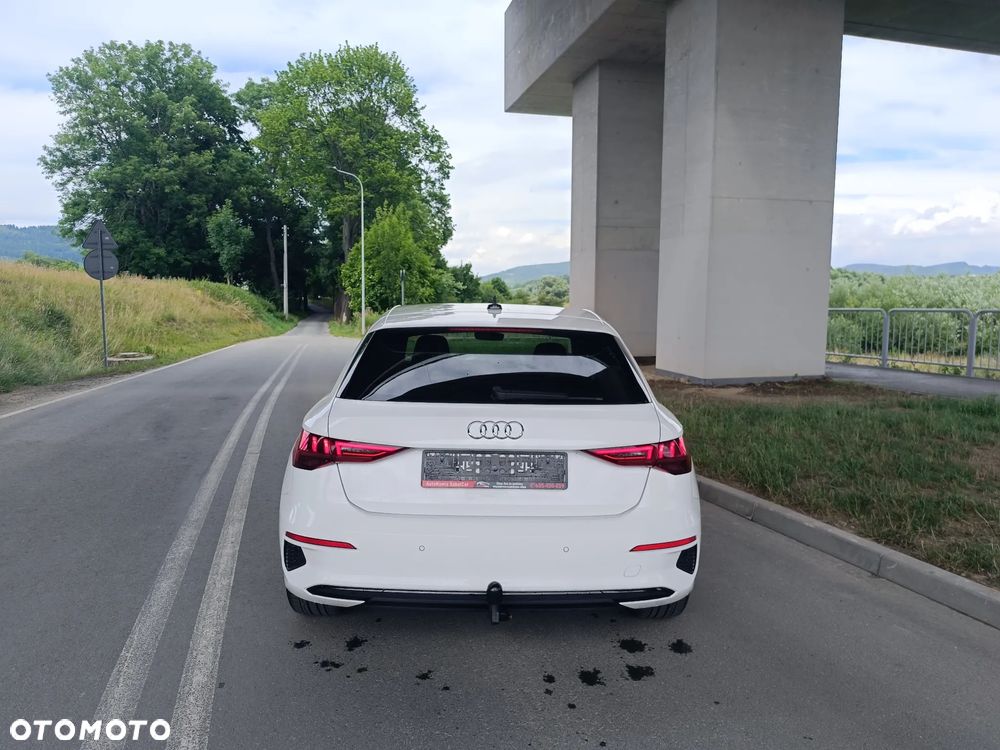 Audi A3 Sportback 35 TFSI S tronic - 19