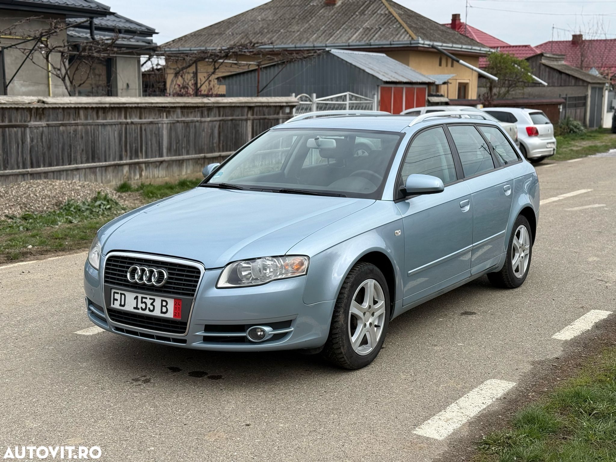 Audi A4 Avant 2.0 TDI - 1