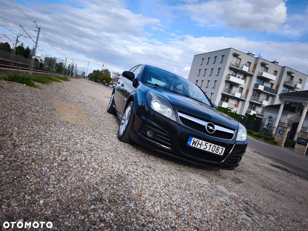 Opel Vectra 1.8 GTS - 4
