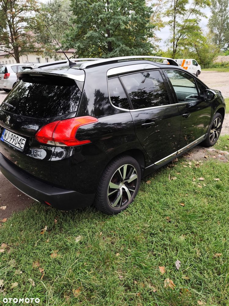 Peugeot 2008 1.6 e-HDi Allure S&S - 5