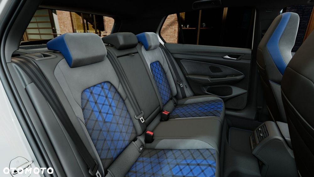 Volkswagen Golf - 12