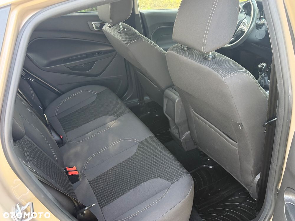 Ford Fiesta 1.5 TDCi Titanium - 11