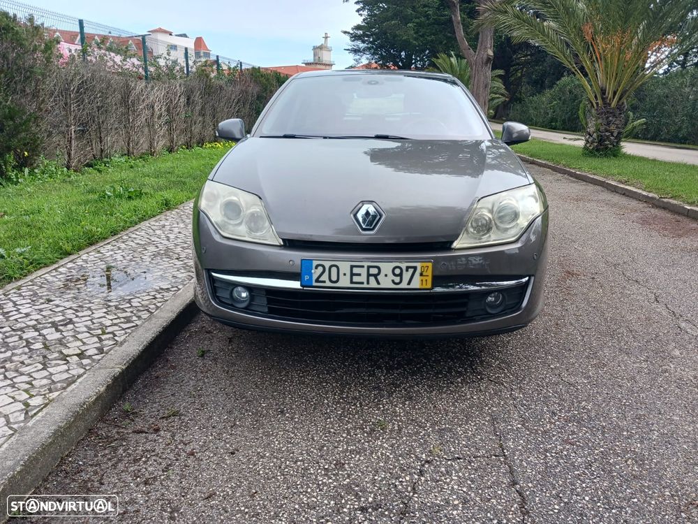 Renault Laguna 2.0 dCi Dynamique S - 10