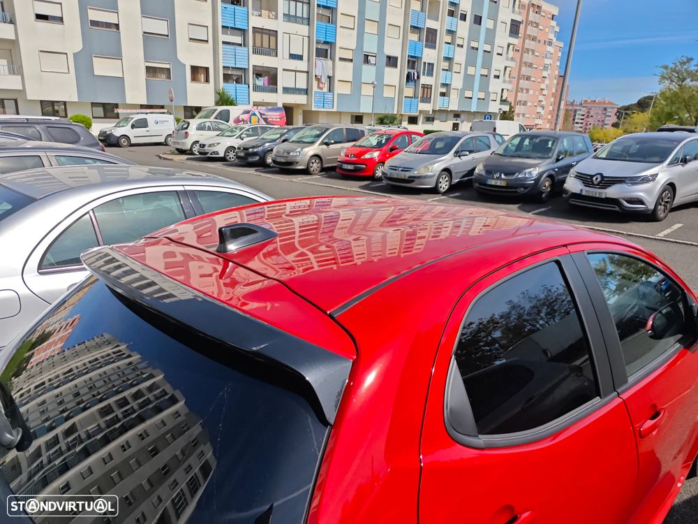 Toyota Yaris 1.5 HDF Exclusive - 6