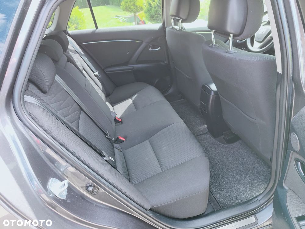 Toyota Avensis 2.0 Sol EU5 - 22
