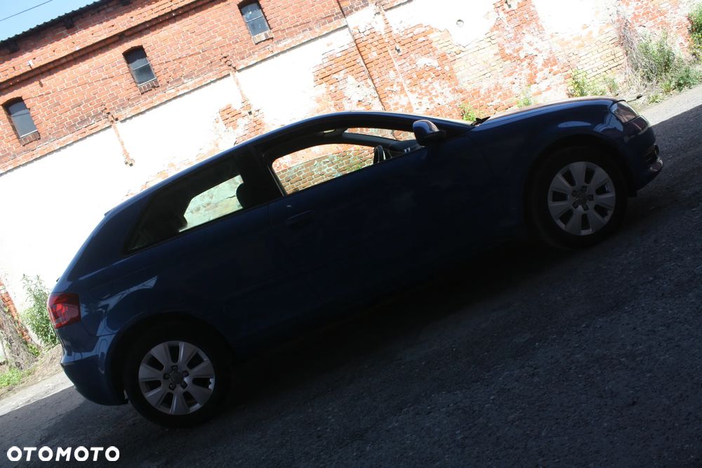 Audi A3 3-drzwiowe 1.6 S line Sportpaket (plus) - 13