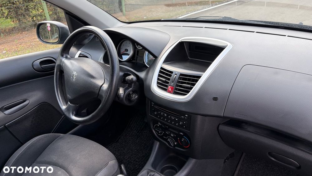 Peugeot 206 plus 60 Urban Style - 12
