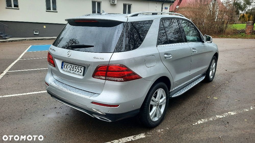 Mercedes-Benz GLE 250 d 4-Matic - 5