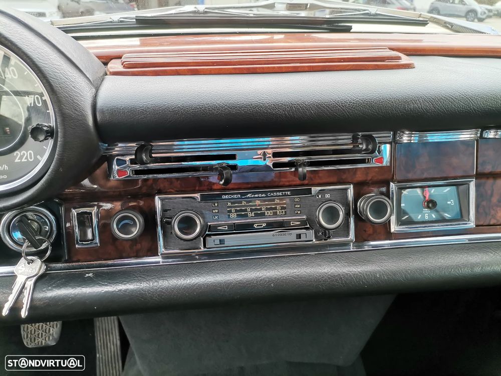 Mercedes-Benz W111/W112 (1961-1968) - 16