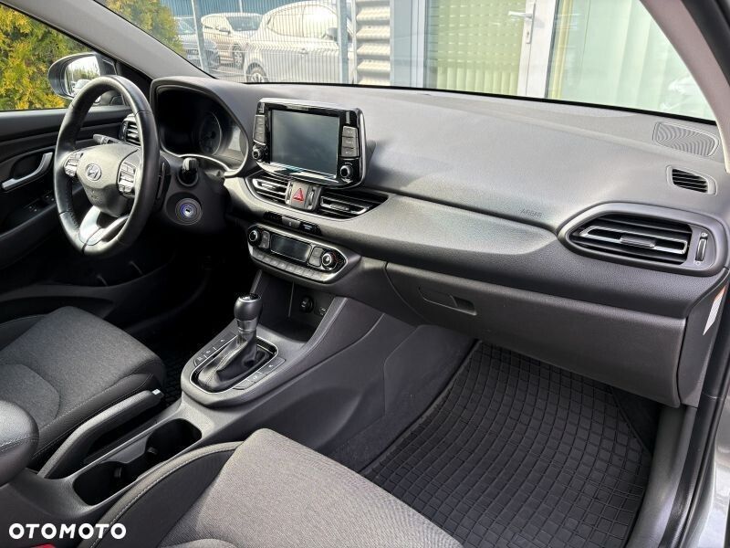 Hyundai i30 1.5 T-GDI 48V Smart DCT - 12