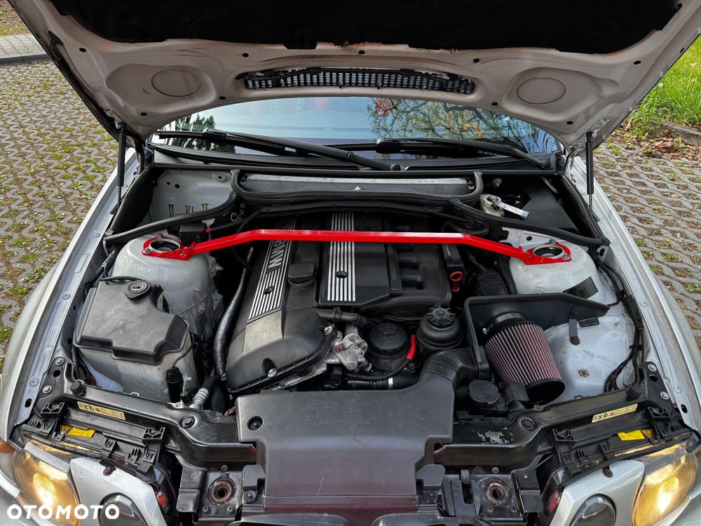 BMW Seria 3 325ti - 22