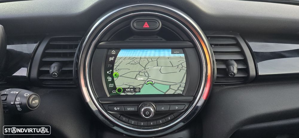 MINI 3 Portas Cooper Aut. - 19