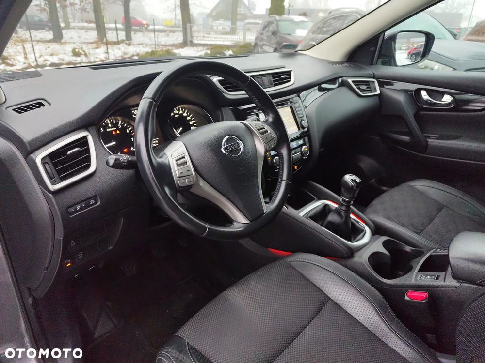 Nissan Qashqai 1.2 DIG-T Tekna EU6 - 32