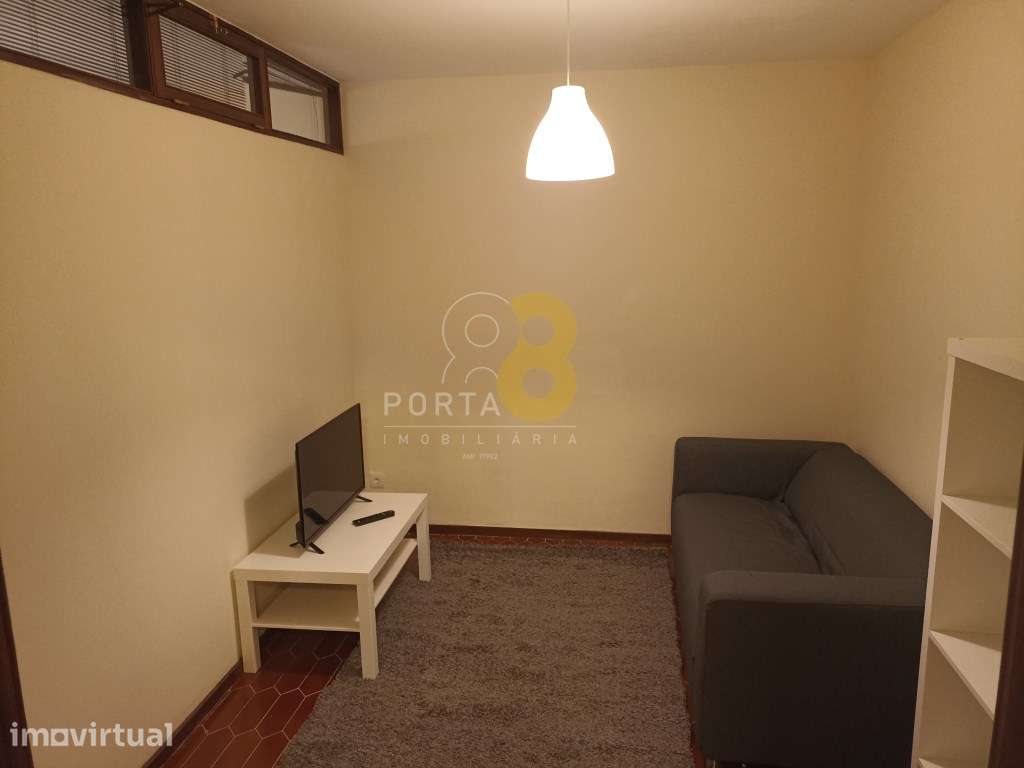Apartamento T1 Transformado em T2 | Totalmente Mobilado | Próximo a... - Grande imagem: 5/20