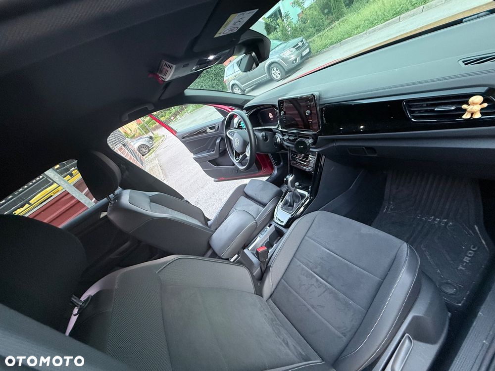 Volkswagen T-Roc 1.5 TSI Style DSG - 24