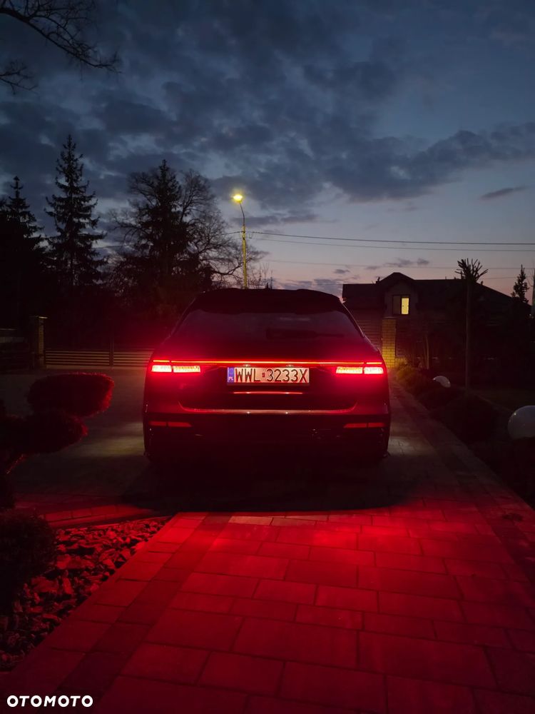 Audi A6 Avant 40 TDI S tronic S line - 26