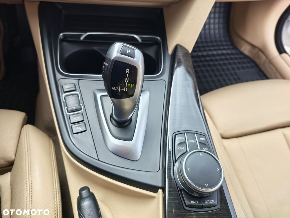 BMW Seria 4 420d xDrive - 26