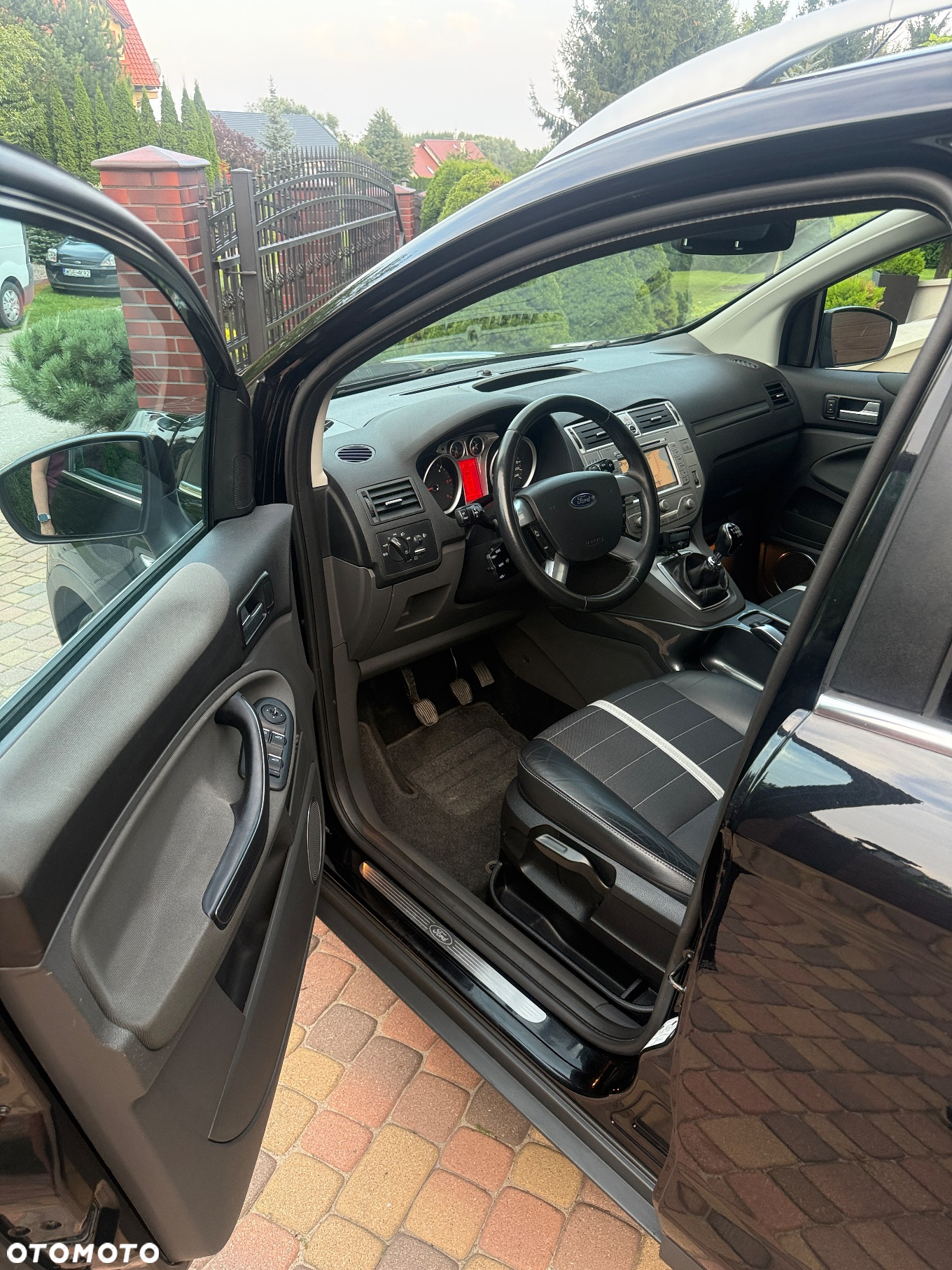 Ford Kuga - 18
