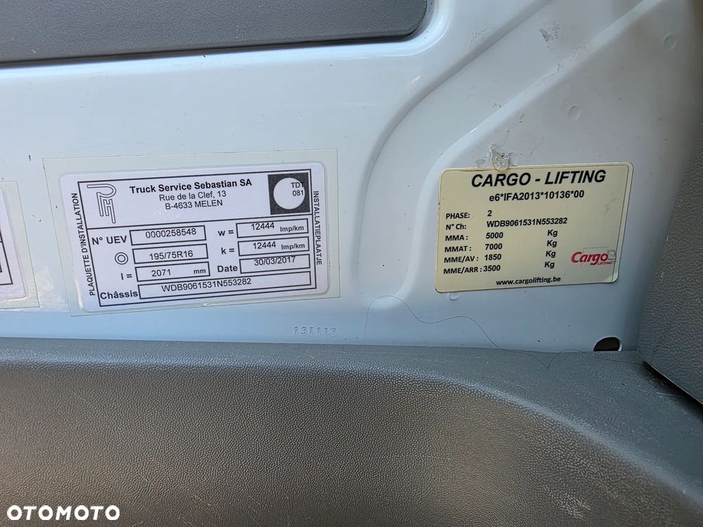 Mercedes-Benz Sprinter 516 CDI - 28