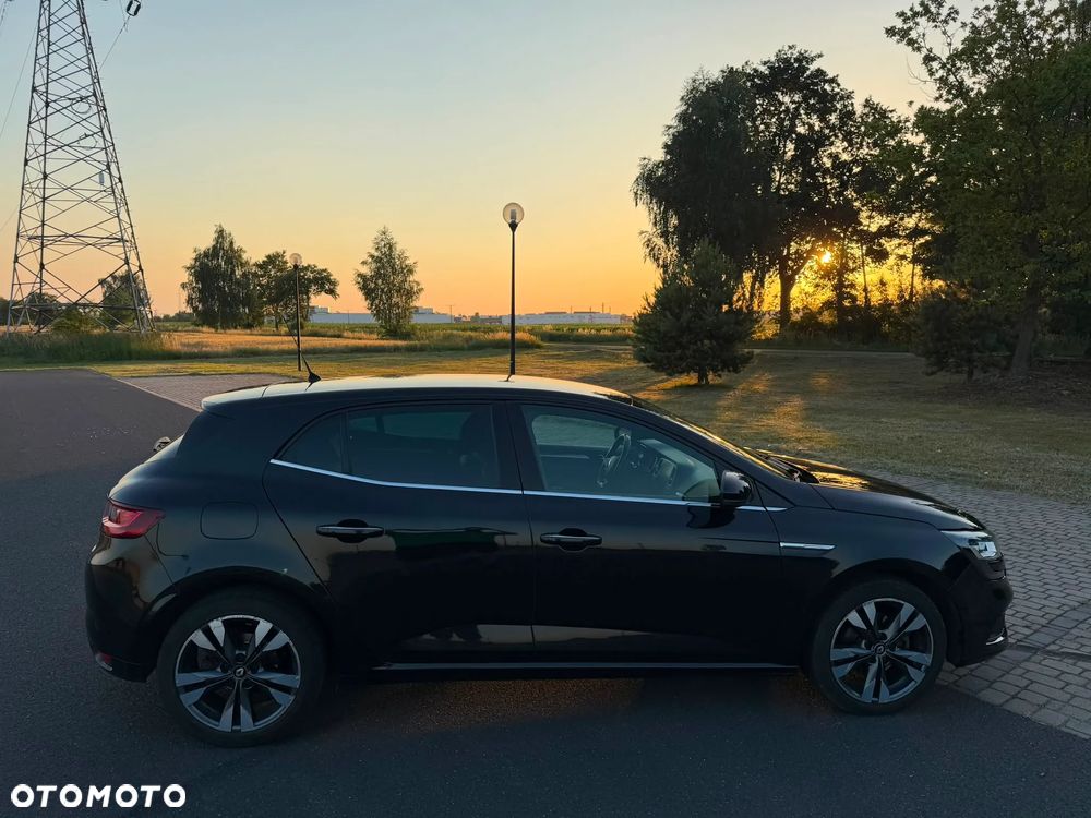 Renault Megane TCe 140 GPF EDC INTENS - 9