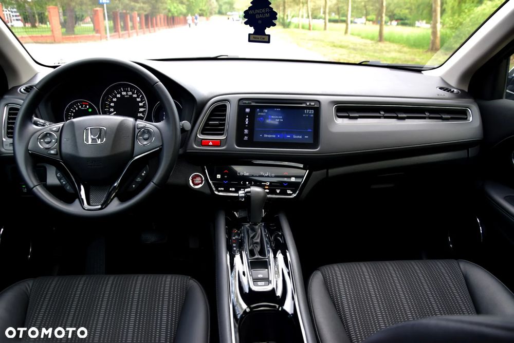 Honda HR-V 1.5 Executive (ADAS / Connect+) CVT - 23