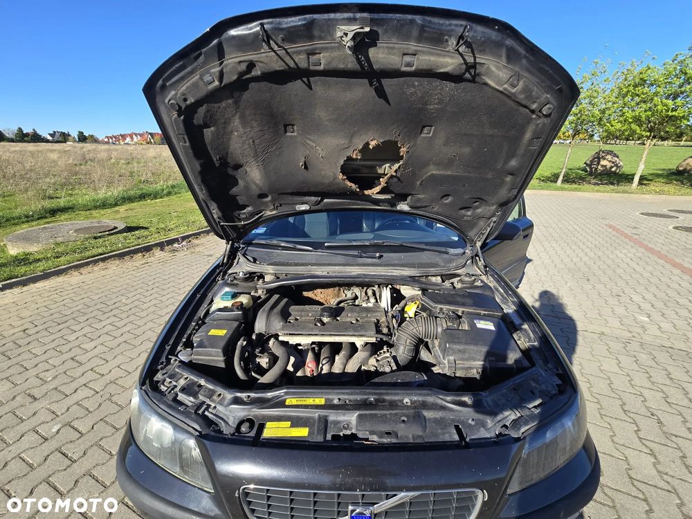 Volvo S60 2.4 - 13
