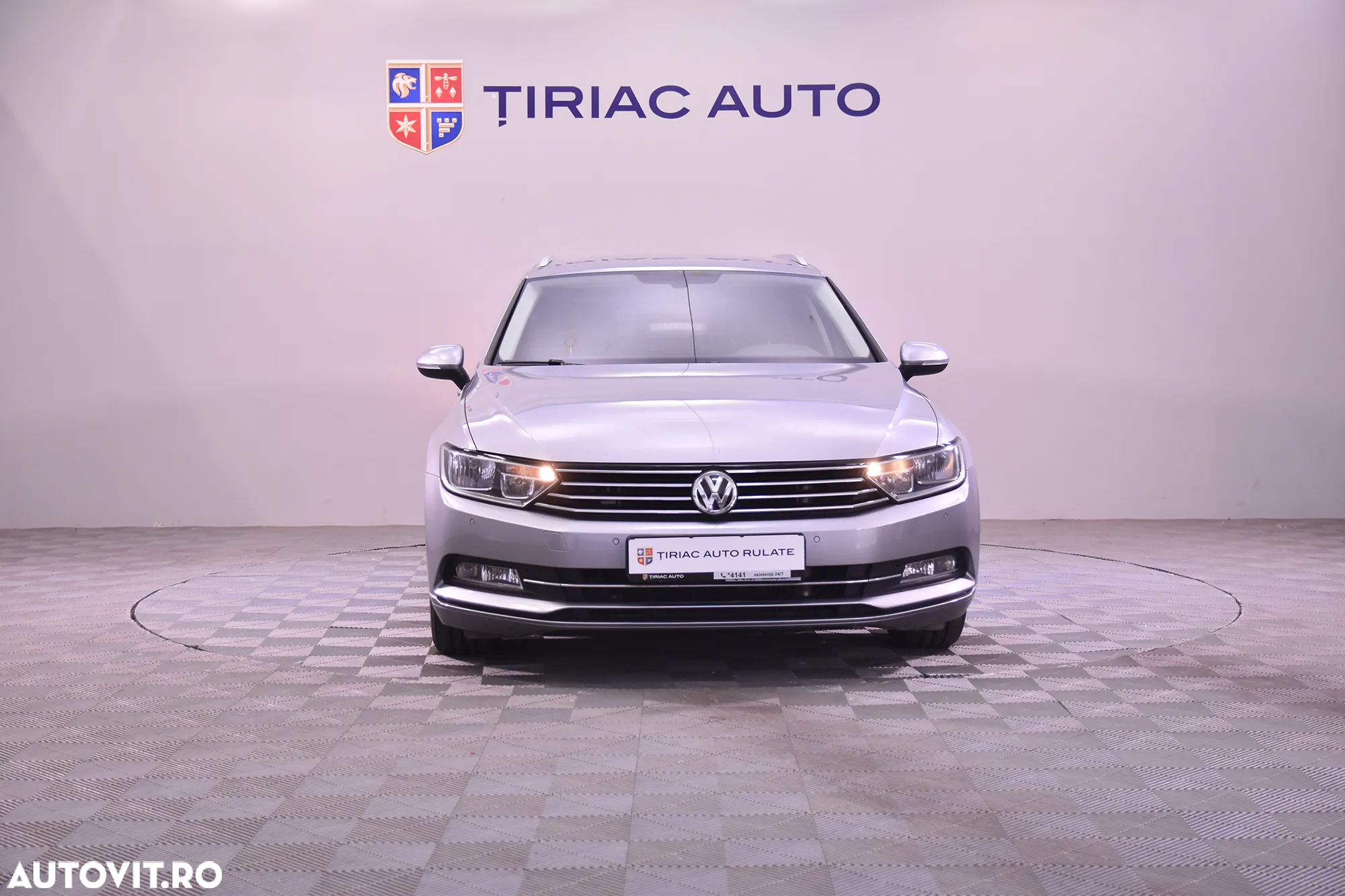 Volkswagen Passat - 8