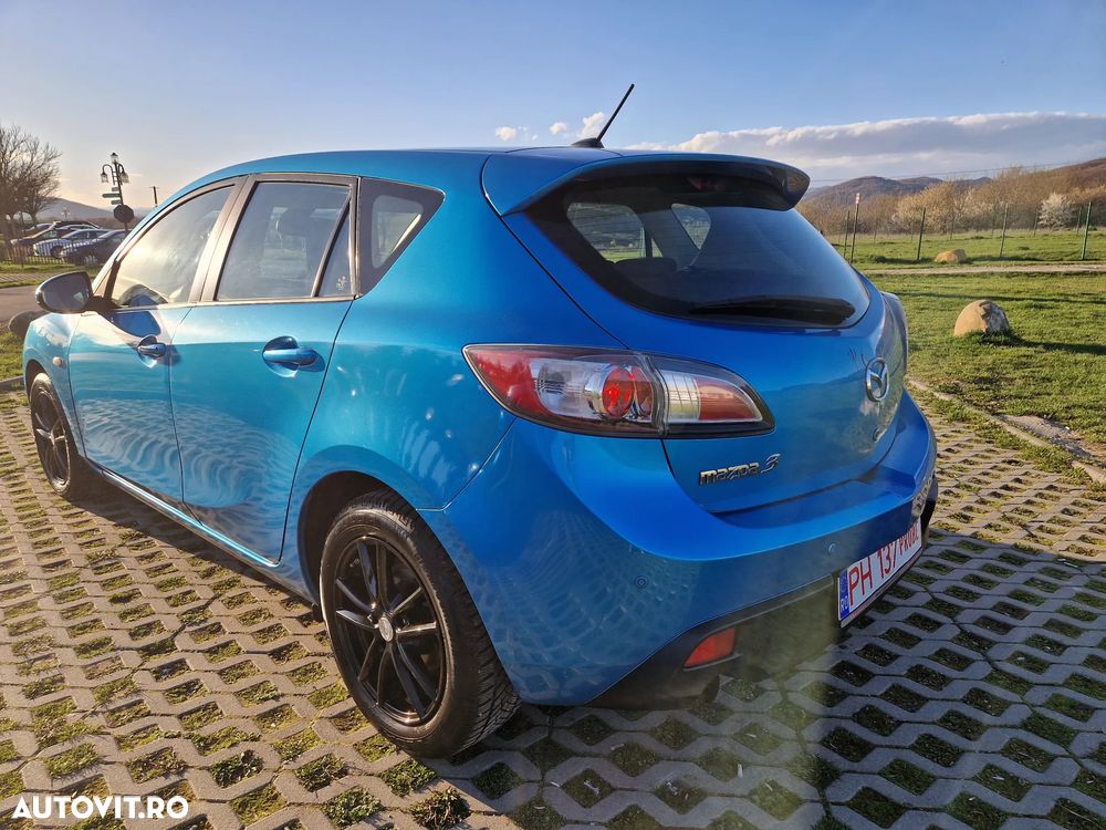Mazda 3 1.6 MZ-CD DPF High-Line - 17