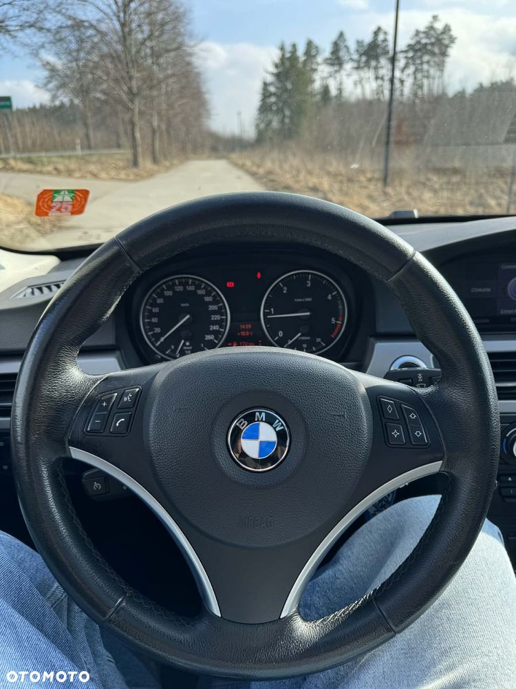 BMW Seria 3 318d DPF Edition Lifestyle - 7