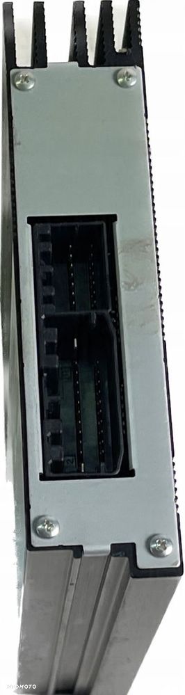 CHARGER LIFT 15- WZMACNIACZ AUDIO 68425657AA - 7